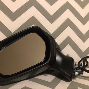 TOYOTA CAMRY MIRROR